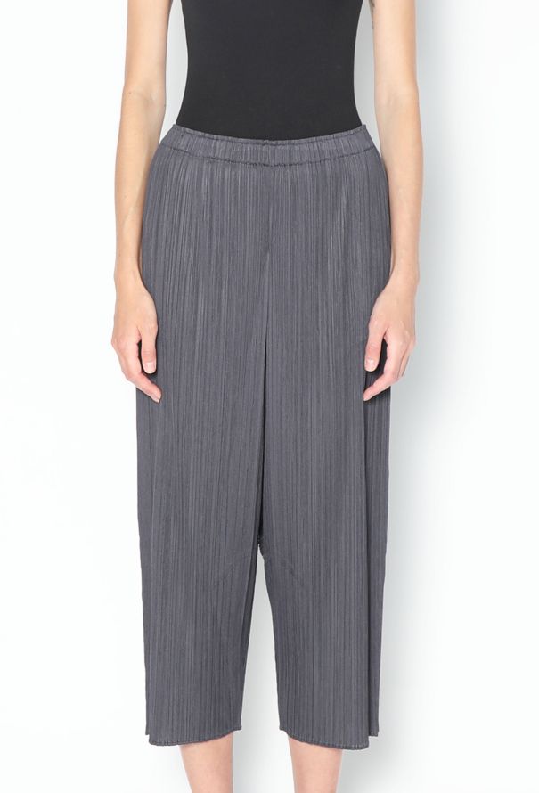 Issey Miyake Pleats Please Cropped Harem Pants - 2