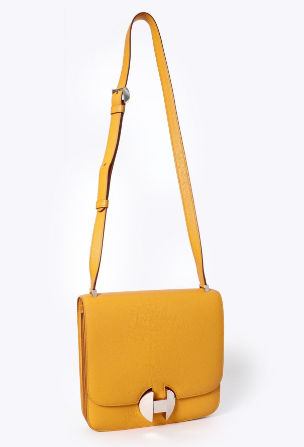 Hermès S/S 2018 Jaune Ambre Evercolor 2002 Bag - 3