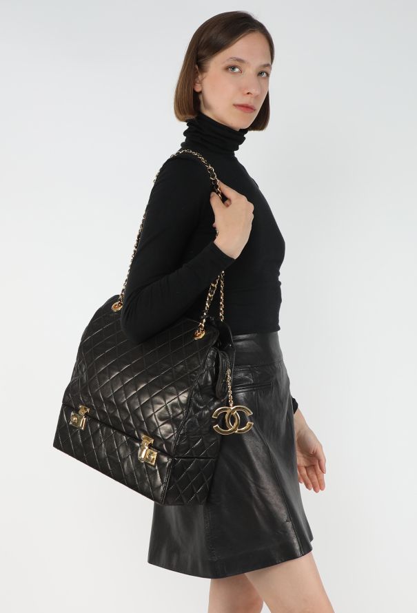 Chanel Vintage Quilted Vanity Case Tote Bag - 2
