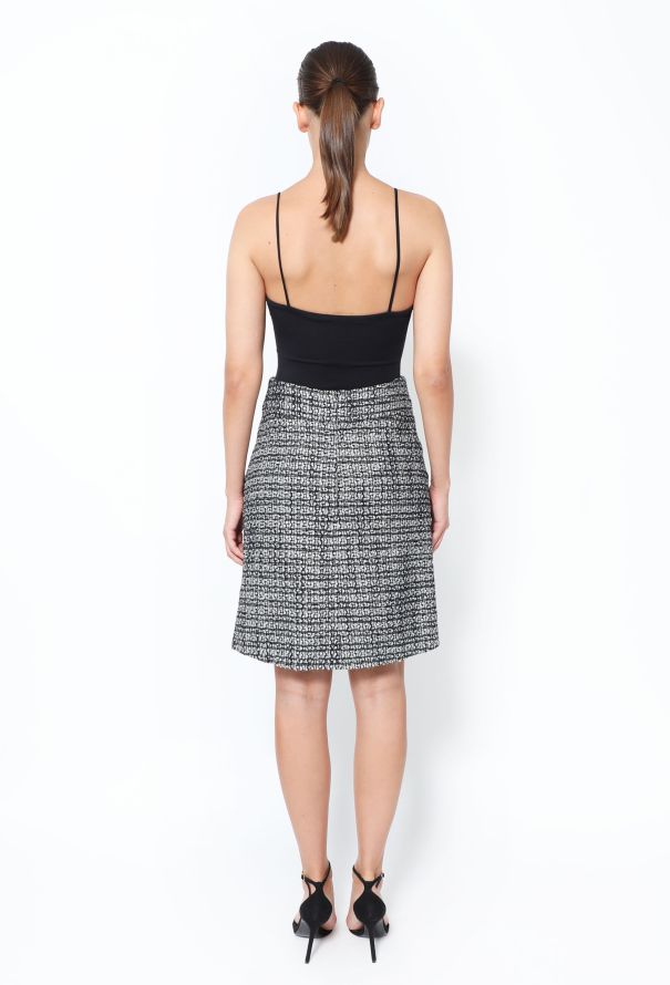 Chanel 2019 Lamé Tweed 'CC' Ensemble - 8