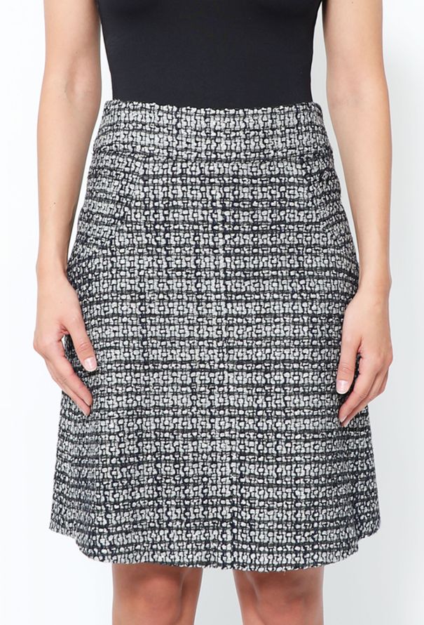 Chanel 2019 Lamé Tweed 'CC' Ensemble - 5