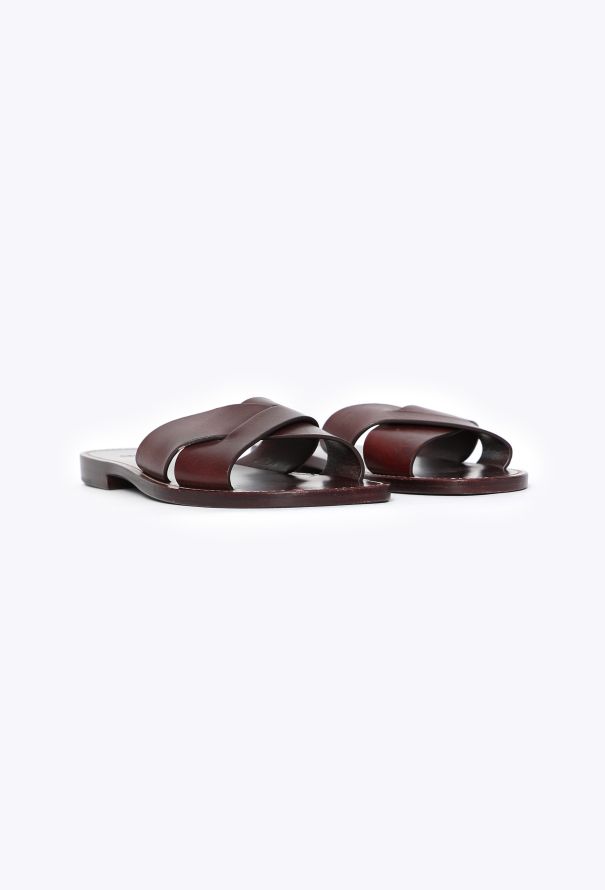 Céline Lerins Criss Cross Slides, 2025 - 3