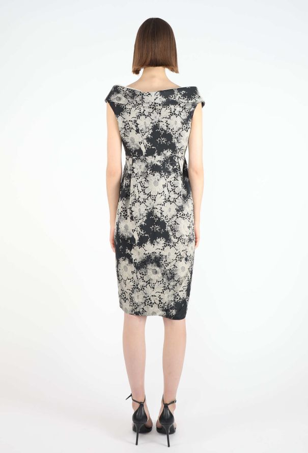 Alexander McQueen F/W 2006 'The Widows of Culloden' Silk Dress - 5