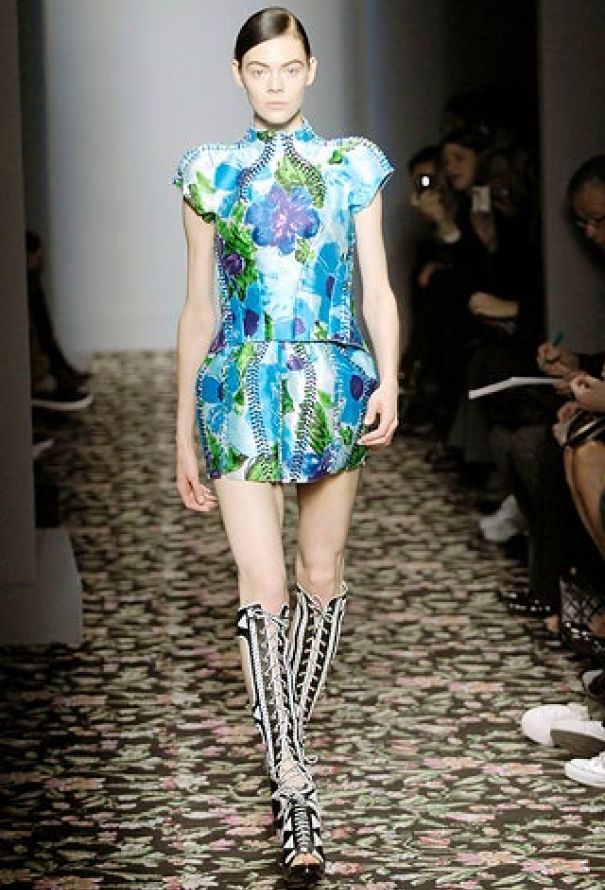 Balenciaga 2008 Floral Print Dress - 2