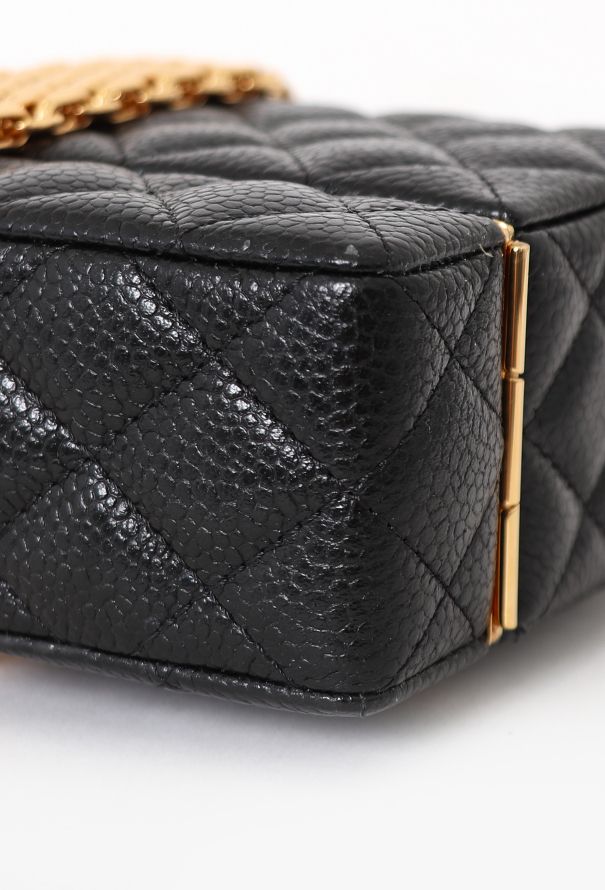Chanel Pre-Fall 2023 Lipstick Case - 12