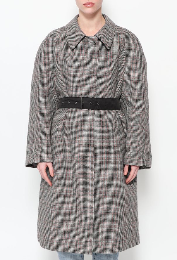 Prada F/W 2018 Belted Houndstooth Coat - 4
