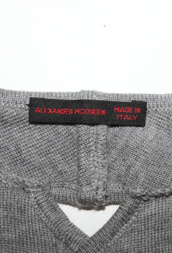 Alexander McQueen Cut-Out Ribbed Top, 2001 - 5