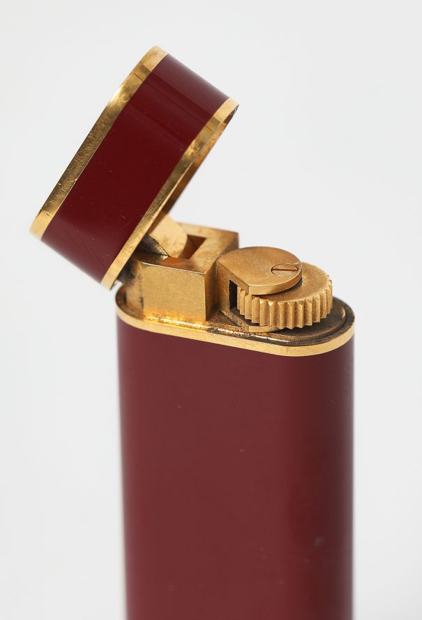 Cartier Vintage Bordeaux Lacquered Lighter - 4