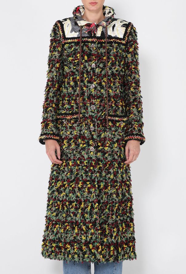 Chanel Demi-Couture Tweed Coat, Pre-Fall 2023 - 4