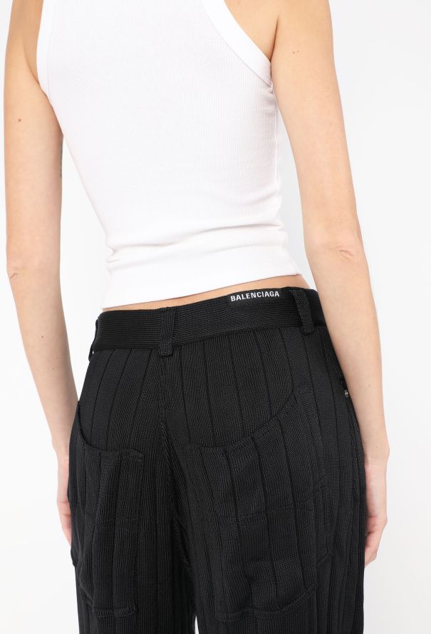 Balenciaga S/S 2021 Oversized Ribbed Ensemble - 9