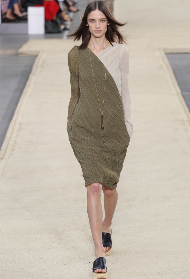 Chloé S/S 2014 Pleated Bicolor Dress - 1