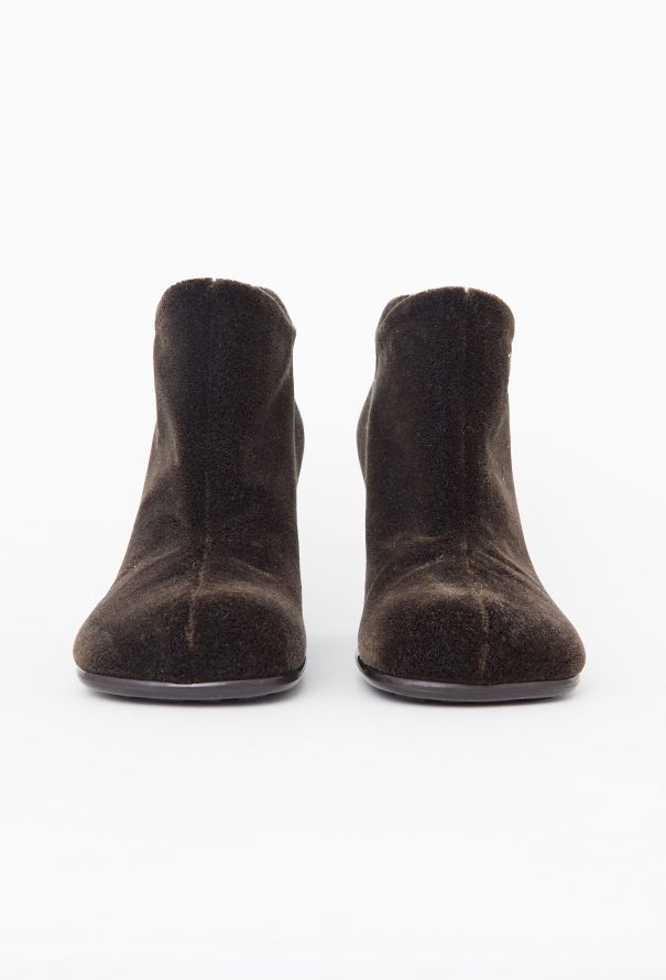 Bottega Veneta F/W 2021 Velvet Ankle Boots - 4