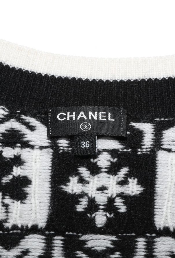Chanel 2019 Graphic N°5 Cashmere Cardigan - 5