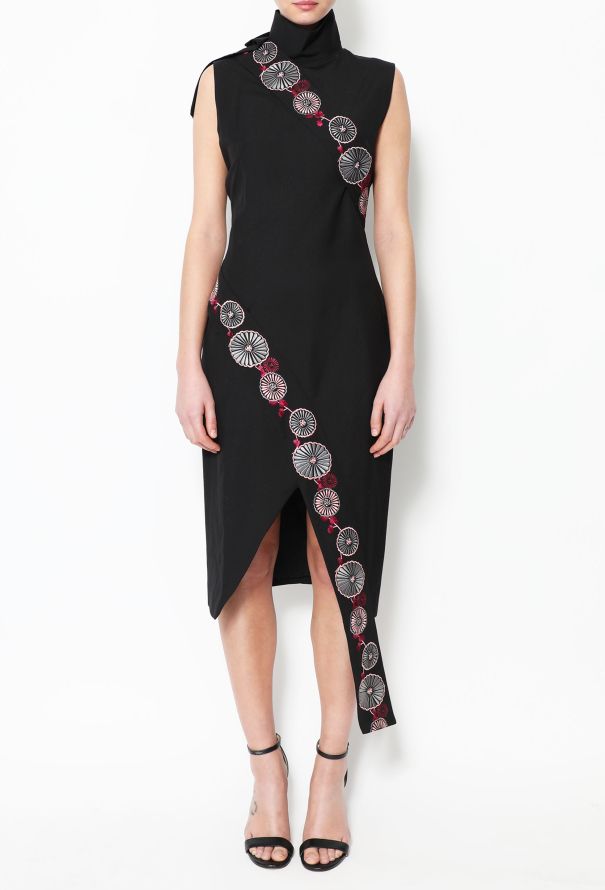 Alexander McQueen COLLECTOR S/S 2001 'Voss' Sash Dress - 3