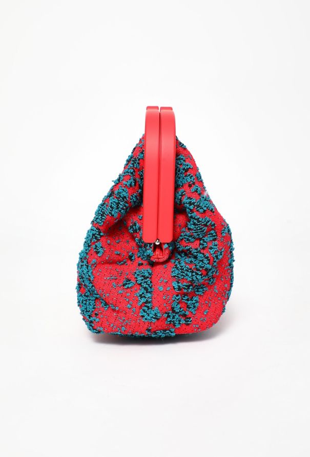Bottega Veneta S/S 2021 The Point Triangle Bag - 7
