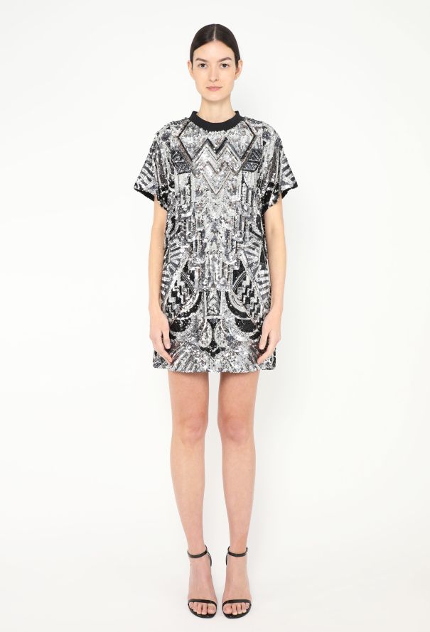 Louis Vuitton Embellished T-Shirt Dress - 2