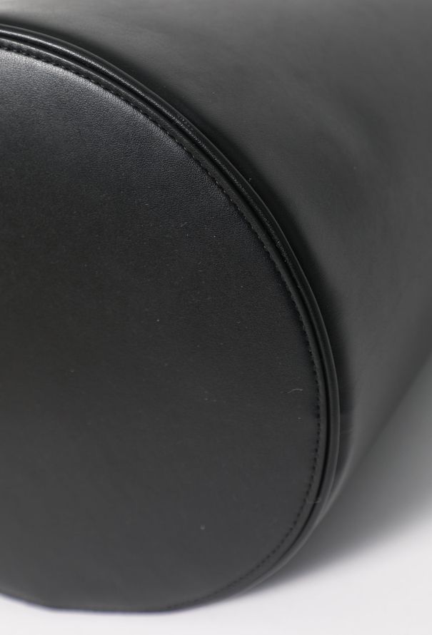 Balenciaga Wave Bucket Bag - 11
