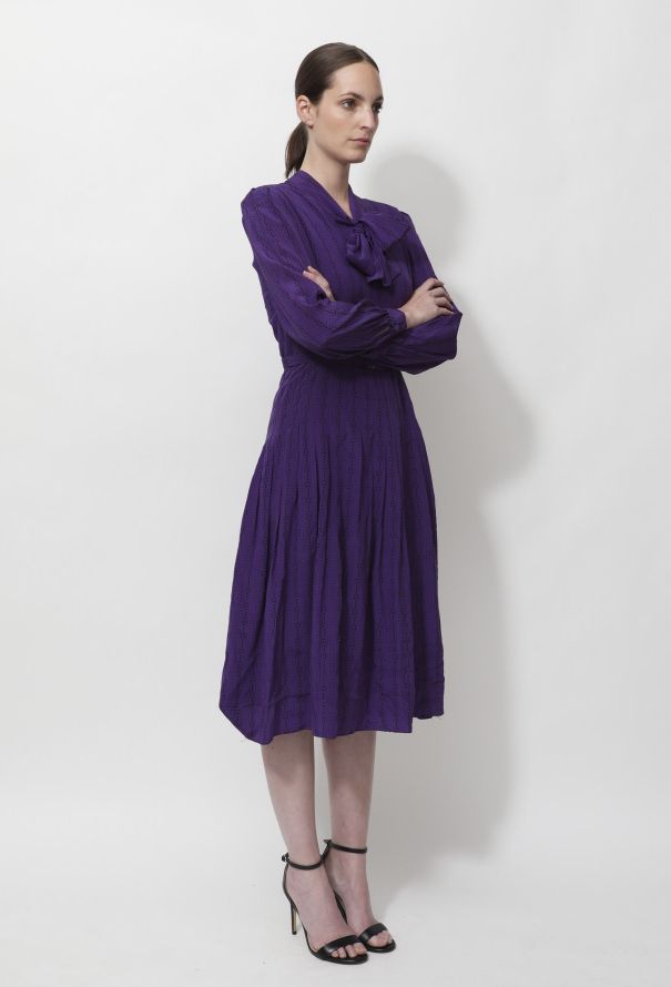Pleated Lavallière Dress - 3