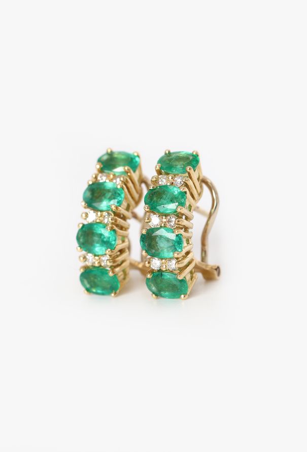 Modern Fine Jewelry 18k Gold,  Diamond & 3.20 Carats Emerald Earrings - 3