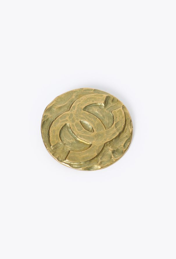 Chanel 1995 Hammered 'CC' Brooch - 2