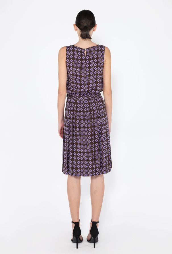 Chanel Tweed & Silk Clover Printed Ensemble, 2001 - 7