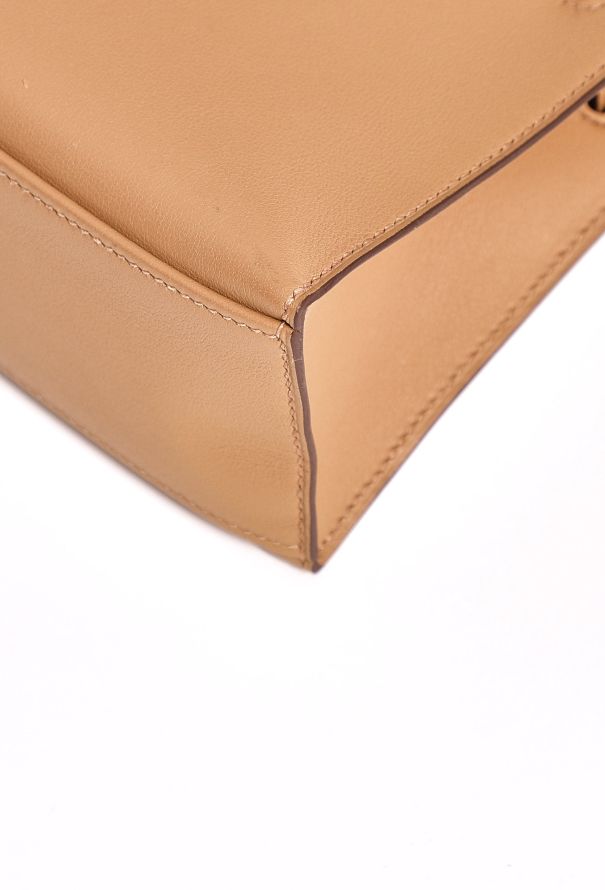 Hermès 2022 Trench Swift Kelly Pochette - 9