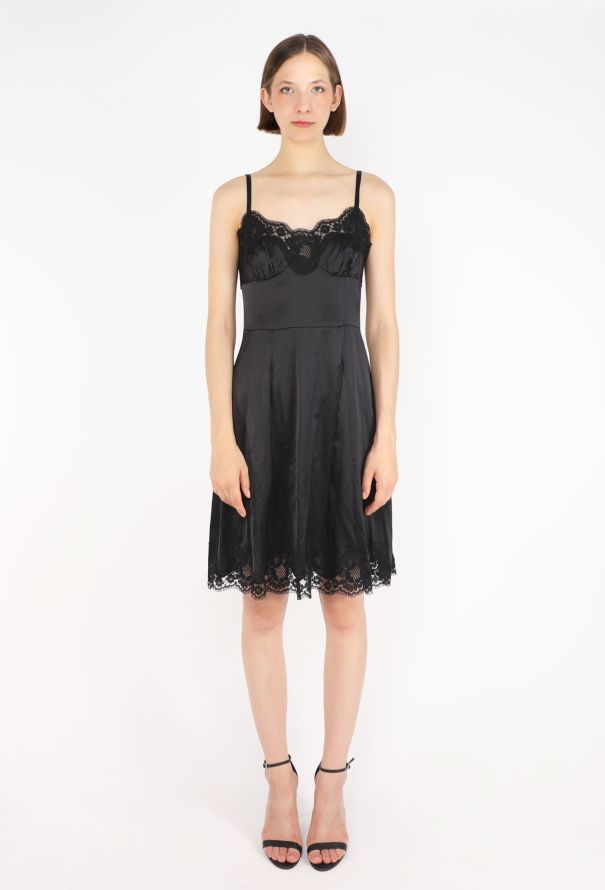 Dolce & Gabbana Macramé Lace Tassel Gown, 2015 - 3