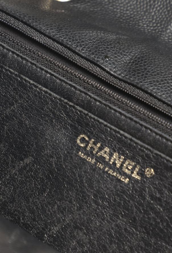 Chanel Caviar Jumbo Timeless Flap Bag - 14