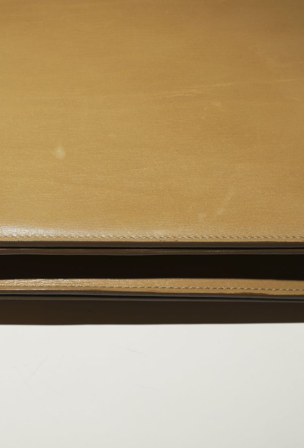 Céline Classic Box Large Bag in Beige - 15