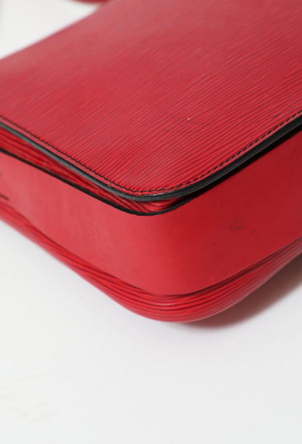 Louis Vuitton Red Epi Cartouchiere Bag - 10