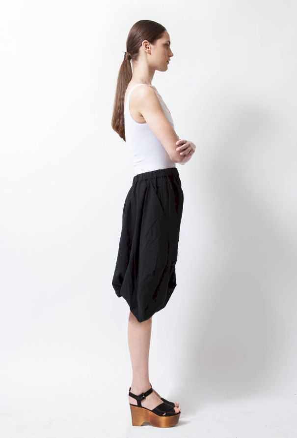 Comme des Garçons Black Harem Shorts - 2