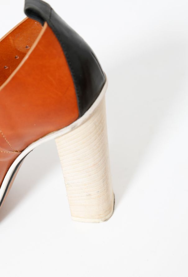 Céline Tricolor Perforated Pumps - 9