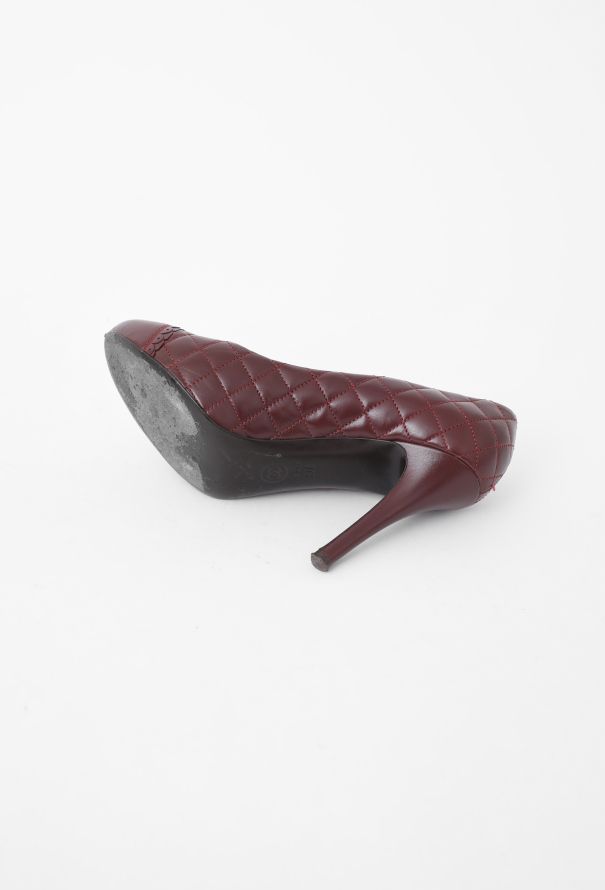 Chanel Quilted Leather 'CC' Pumps - 6