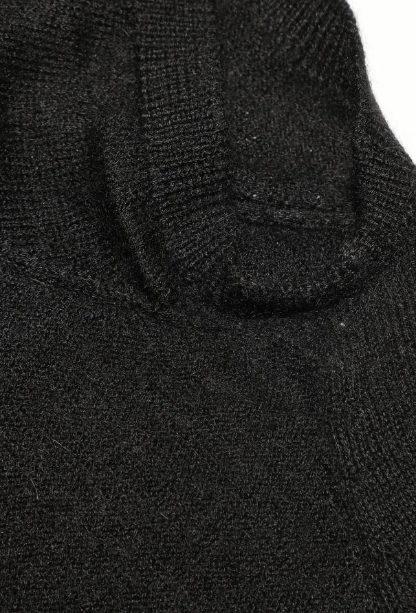 Chanel Alpaca Knit 'CC' Top - 11