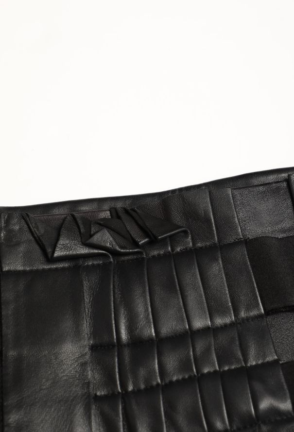 Balenciaga Campaign S/S 2010 Pleated Leather Skirt - 9