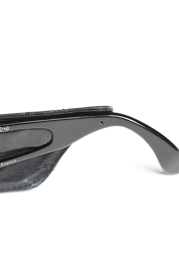 Chanel COLLECTOR 1988 Rue Cambon Sunglasses - 8