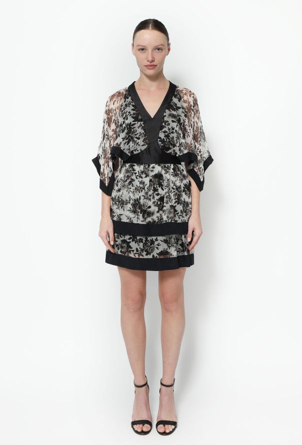 Balenciaga Resort 2008 Silk Cape Dress - 1