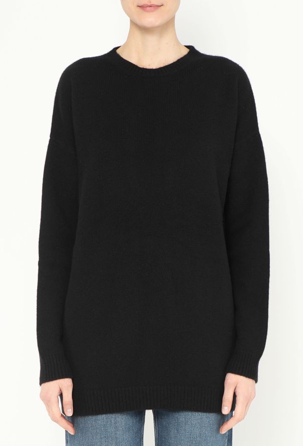Valentino Pre-Fall 2023 Black Cashmere Sweater - 1