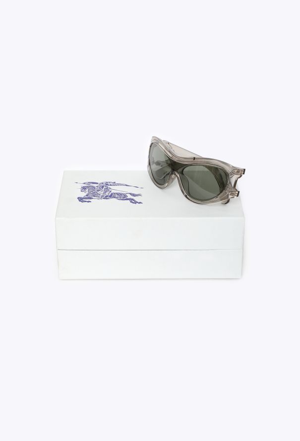 Burberry Transparent Shield Sunglasses, S/S 2025 - 7