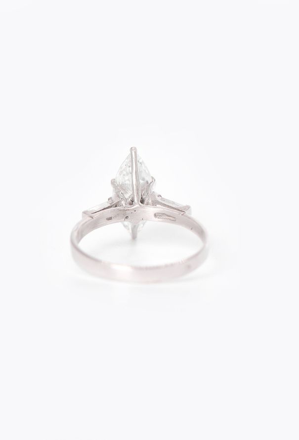 Vintage Fine Jewelry Exquisite 18k White Gold & 2 Carats Diamond Ring - 5