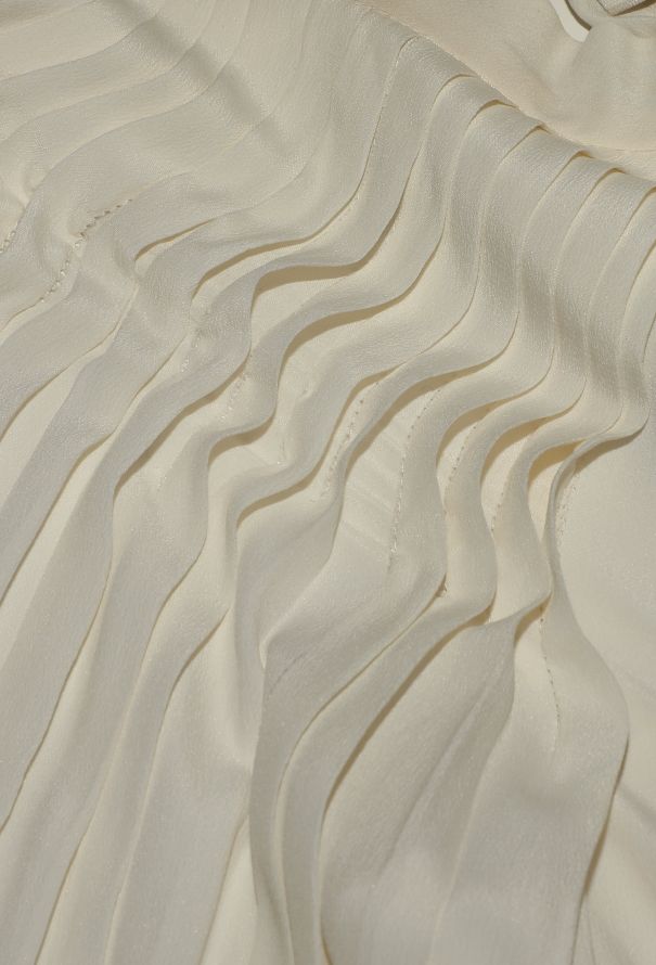 Chloé 2010 Pleated Crêpe Blouse - 6