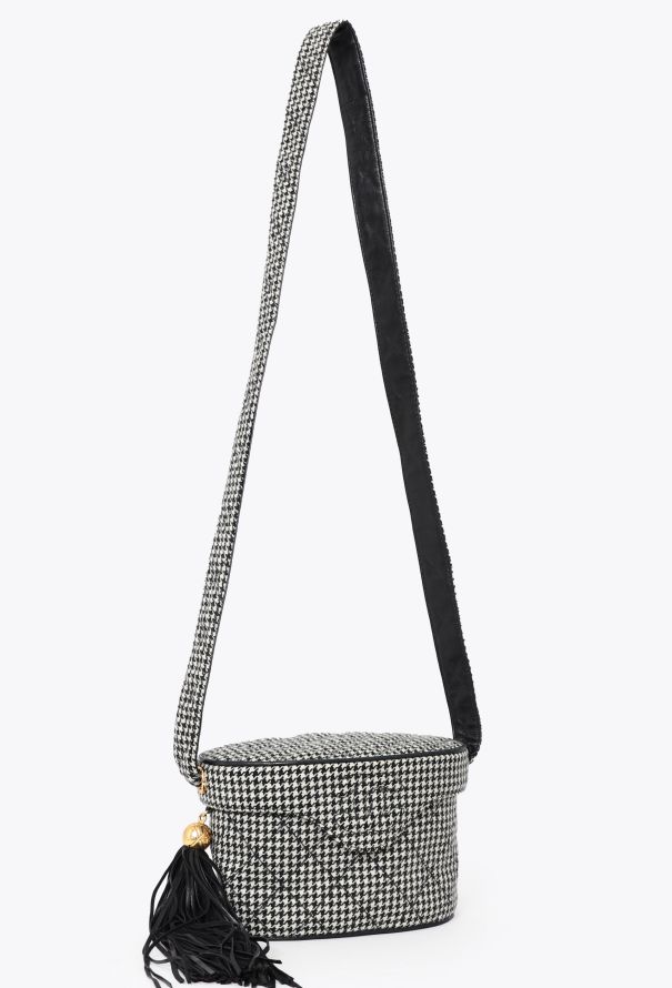 Chanel Vintage Houndstooth Vanity Case - 2
