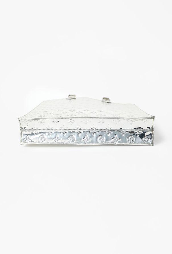 Louis Vuitton Fall 2006 Monogram Miroir Sac Plat Bag - 6