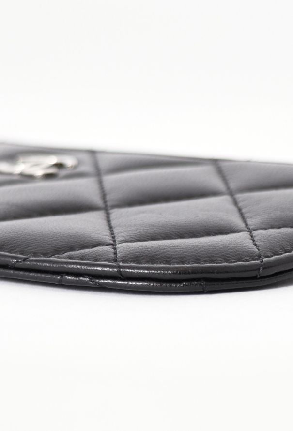 Chanel Black Classic Quilted Cardholder - 10