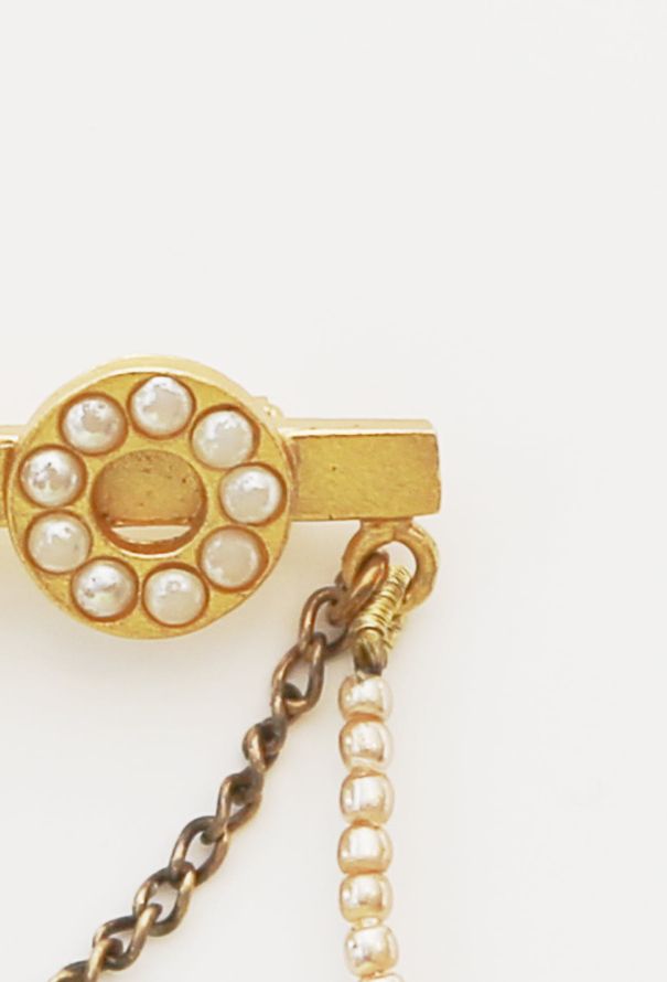 Chanel F/W 2001 Pearl 'Coco' Brooch - 4