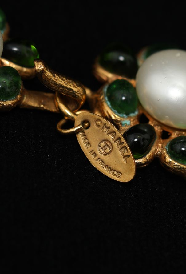 Chanel RARE Early '80s Gripoix Camélia Pearl Necklace - 4