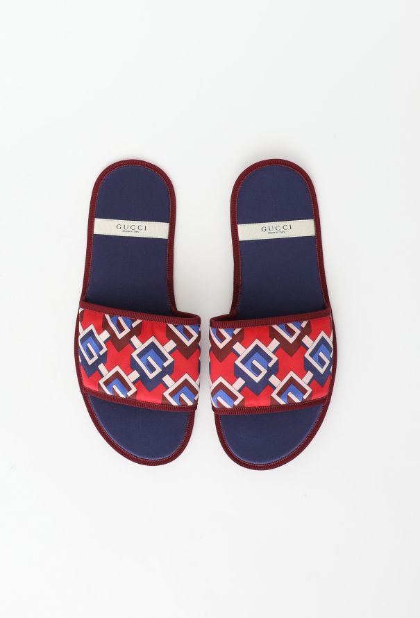 Gucci 4-piece Red Silk Emblem Travel Set - 4