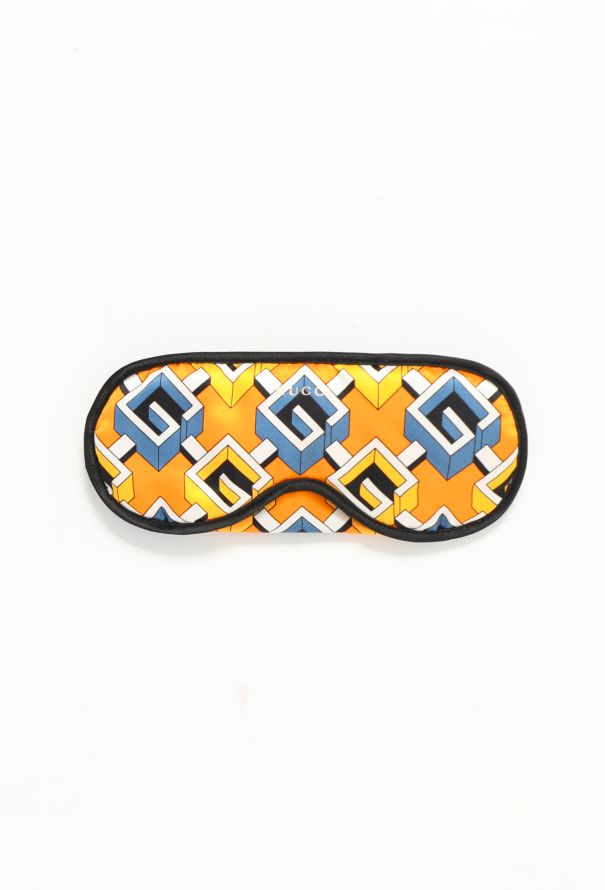 Gucci 4-piece Orange Silk Emblem Travel Set - 3