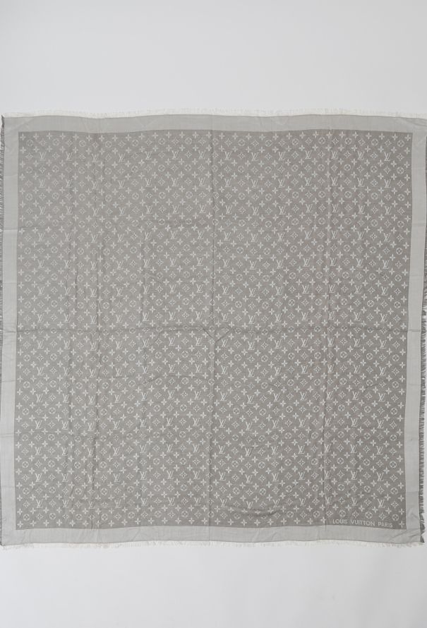 Louis Vuitton Classic Monogram Shawl - 5