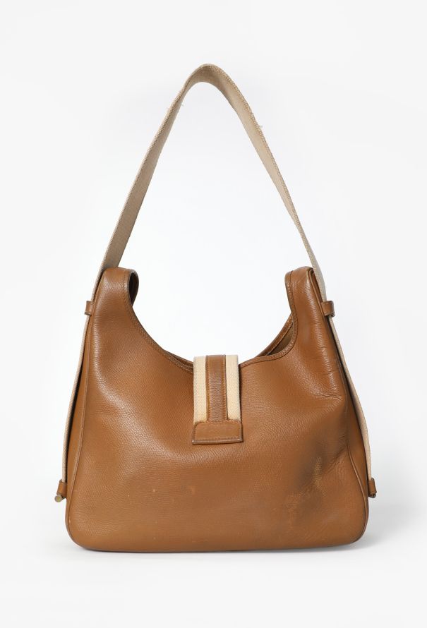 Hermès Gold Courchevel Tsako Bag - 4